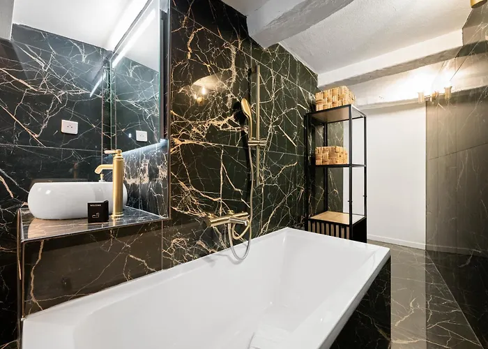 Le Nid Mediterranean, Cosy 3 Apartment Menton